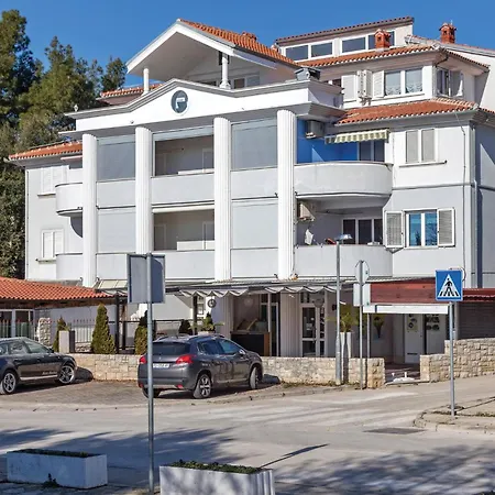 Διαμέρισμα 2 Bedroom Amazing In